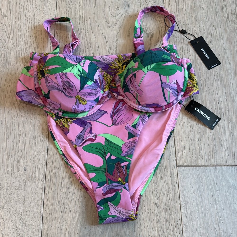 Express Floral Balconette Body Contour Bikini in Size Small | New With Tags